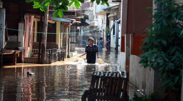 Diguyur Hujan, Perumahan Total Persada Tangerang Banjir Diguyur Hujan, Perumahan Total Persada Tangerang Banjir