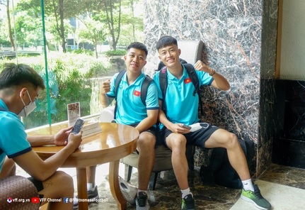 Piala AFF U-19 2022: Penyebab Timnas Vietnam U-19 Butuh 19 Jam Perjalanan untuk Sampai di Hotel Jakarta