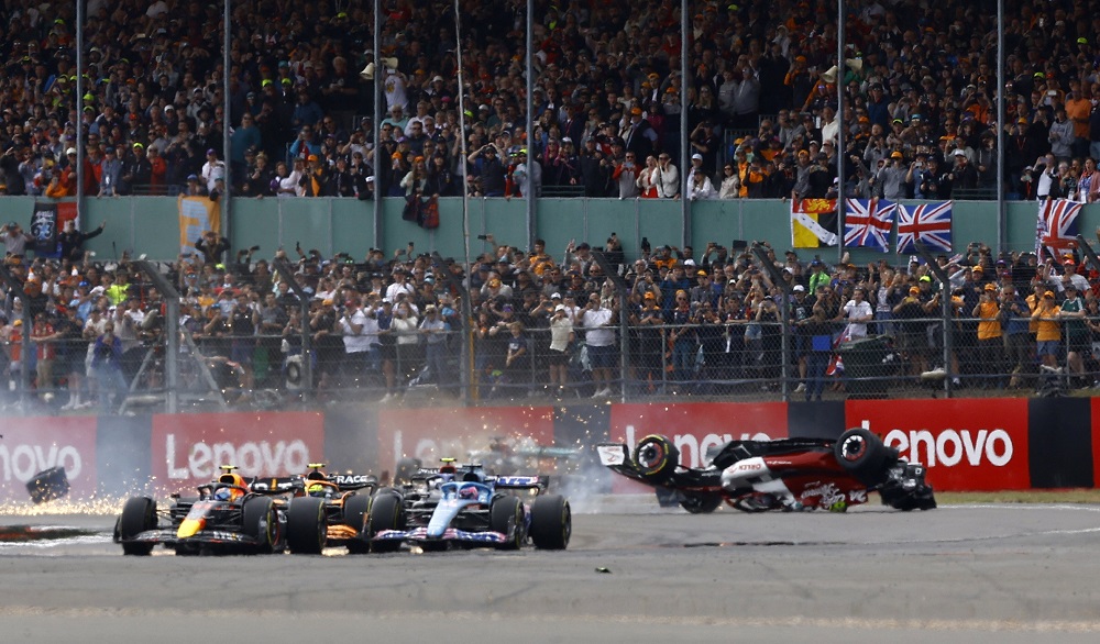 Balapan F1 GP Inggris 2022 Sempat Terhenti karena Kecelakaan Fatal Zhou Guanyu