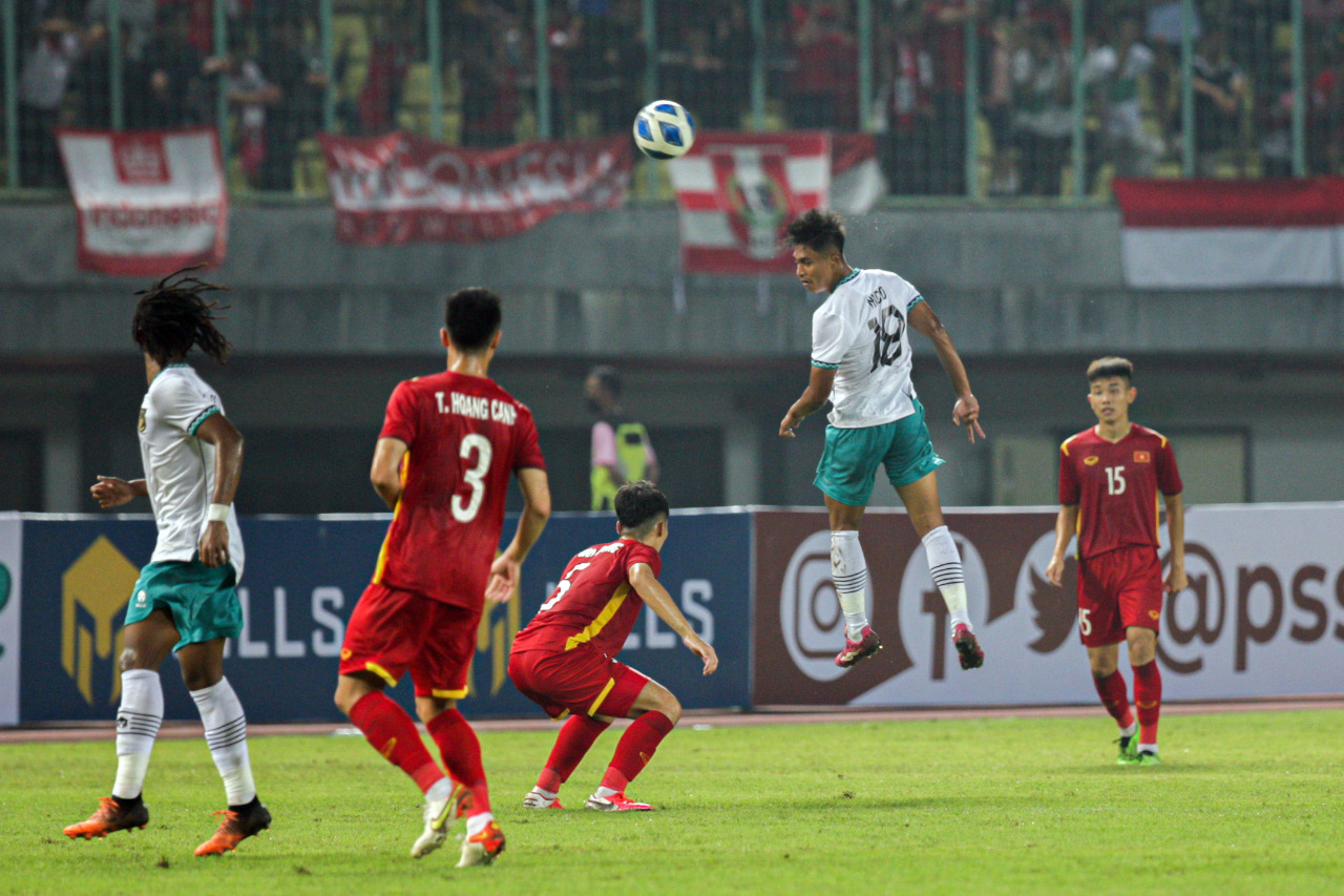 Piala AFF U-19 2022: Imbang dengan Vietnam, Netizen Soroti Lini Depan Timnas Indonesia U-19