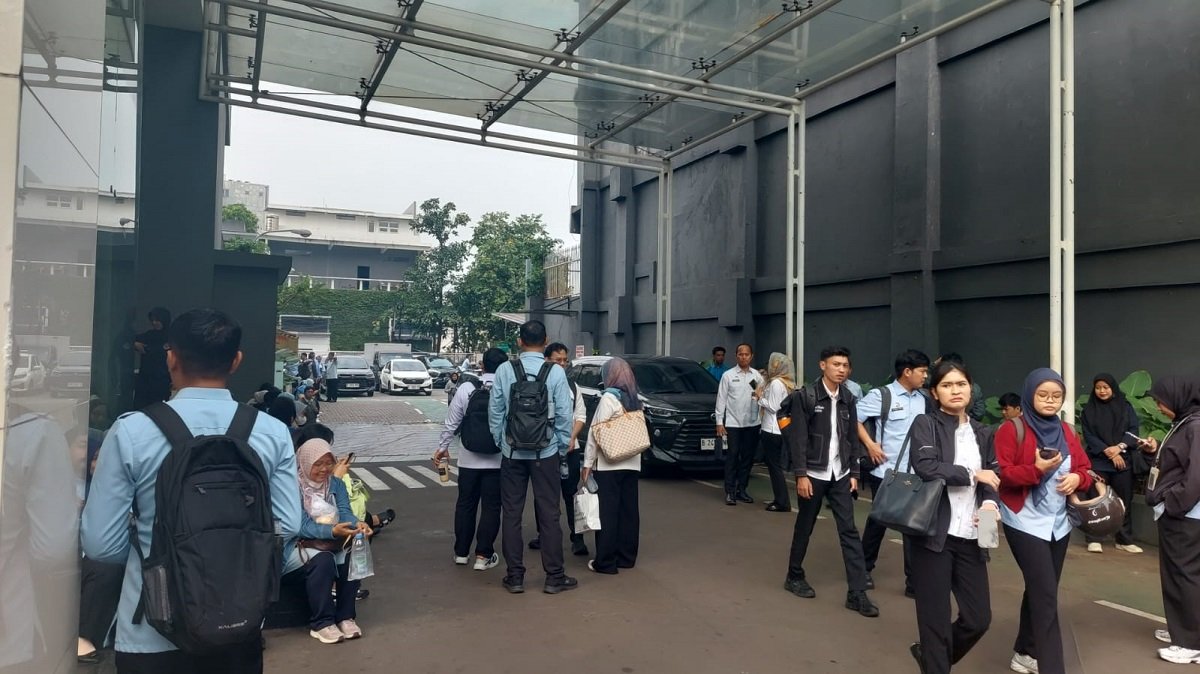 Kejagung Dikabarkan Geledah Kantor Badan Gizi Nasional, Karyawan Belum Diizinkan Masuk