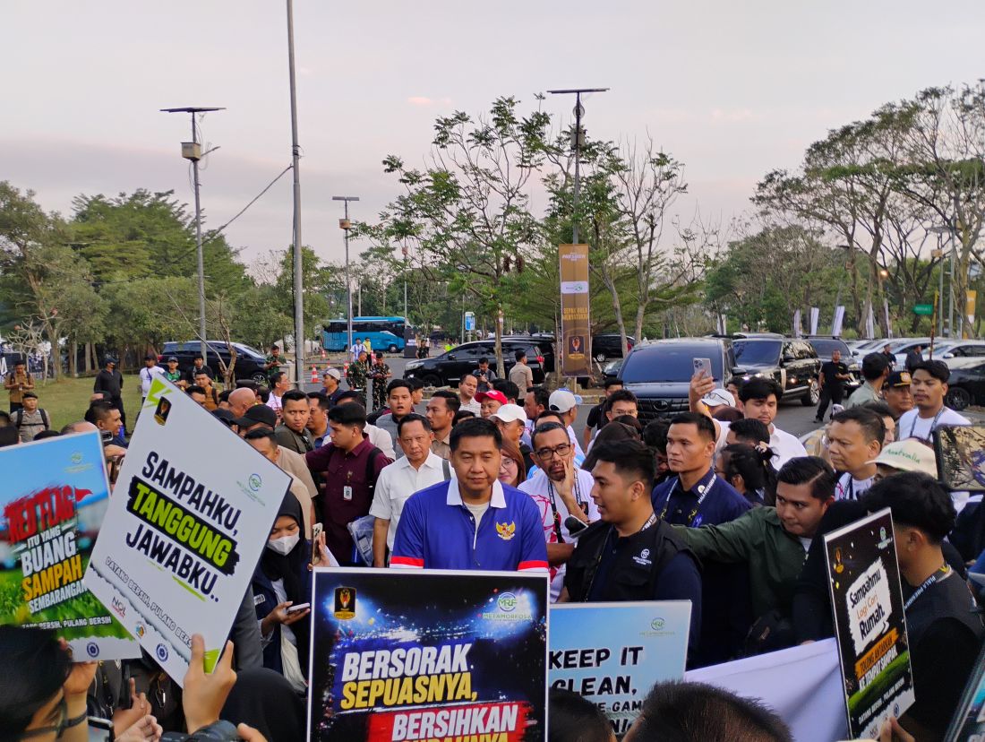 Laga Persib Bandung vs Arema FC di Piala Presiden 2026 Resmi Dimulai, Ribuan Bobotoh Padati Jalak Harupat