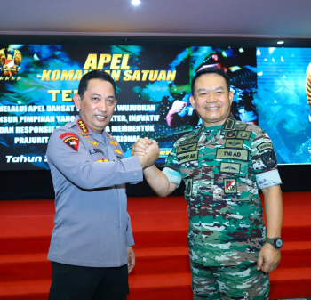 Di Hadapan Dansat, Kapolri Tekankan Sinergitas TNI-Polri Harga Mati Demi Wujudkan Indonesia Emas 2045
