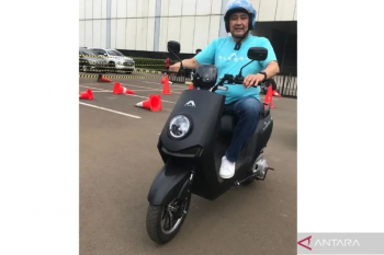 Intip Sepeda Motor Listrik Buatan Dalam Negeri Alessa eX3000, Enggak Kalah Keren!