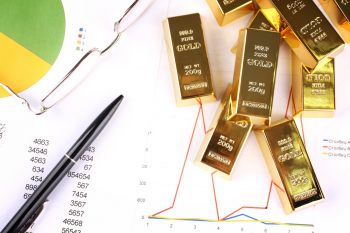 Harga Emas Berjangka Naik Tajam Imbas Kekhawatiran Resesi Ekonomi