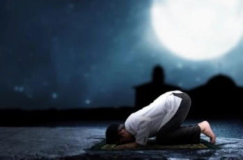 Doa dan Tata Cara Sholat Tarawih 20 Rakaat dan Witir 3 Rakaat