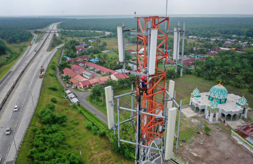 Pendapatan Capai Rp17 Triliun, Laba XL Axiata Meroket 58% di Semester I-2024