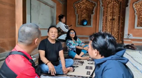 Mantan Bupati Jembrana Tewas Bersama Istrinya, Keluarga Tunggu Hasil Autopsi