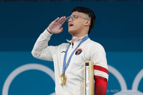 Kemenangan Dramatis Rizki Juniansyah di Angkat Besi Olimpiade Paris 2024: Tertinggal 10 Kg di Snatch, Permalukan Monster China hingga Pecahkan Rekor Olimpiade!