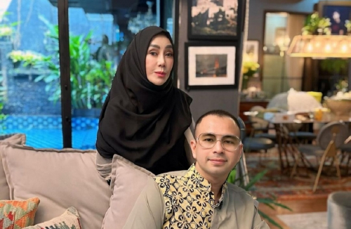 Haru, Raffi Ahmad Bagikan Curhatan Ibunda Bahas Almarhum sang Ayah