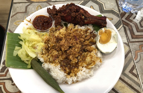 Mencicipi Nasi Kandar Buatan Tangan Chef Stefani Horison