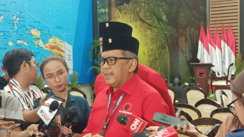 PDIP : Masih Ada yang Mau Atur Pilkada Jakarta dan Banten