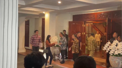 Sambangi Kediaman Prabowo, Ketum Perindo Angela Tanoesoedibjo Langsung Disambut Pimpinan Gerindra