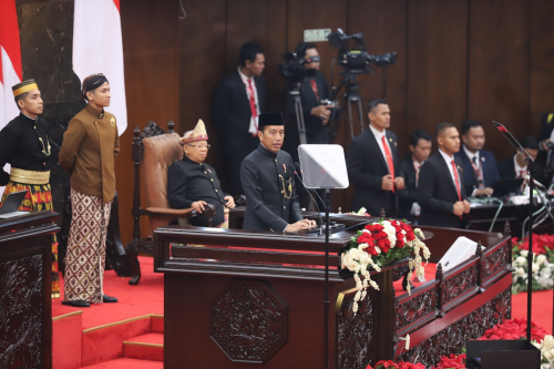 PDIP Kritik Pidato Jokowi di Sidang Tahunan 2024 Tak Singgung Utang Luar Negeri dan SDM-SDA