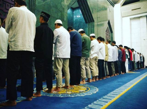 Jadwal Sholat Hari Senin 19 Agustus 2024 M/14 Safar 1446 H