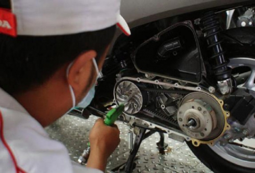 Cegah CVT Bermasalah, Pengguna Motor Matic Wajib Hindari 5 Kebiasaan Ini