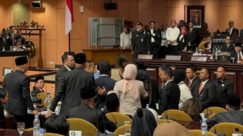 Pemilihan Pimpinan DPD Memanas, Najamudin Dirundung Emosi Tunjuk-Tunjuk La Nyalla