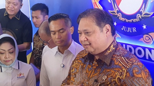 Bertemu Anindya Bakrie, Menko Airlangga Singgung Ekonomi dan Kemiskinan