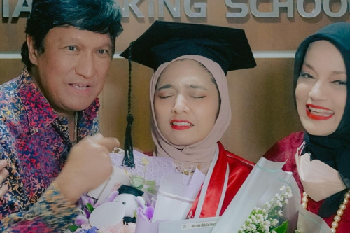 Marissa Haque Meninggal Dunia, Chiki Fawzi: I Love You So Much Ibu