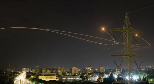 Media Israel Pertanyakan Kehebatan Iron Dome setelah Ditembus Rudal Iran