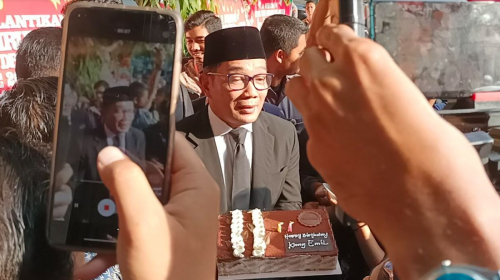 Ridwan Kamil Dapat Surprise dari Wartawan di Ultah Ke-53: Barokah dalam Kebaikan