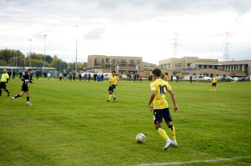 5 Fakta Marselino Ferdinan Debut Starter Bareng Oxford United U-21, Nomor 1 Langsung Assist!