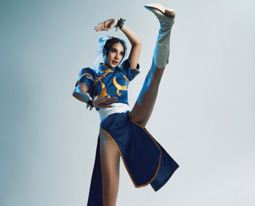 Rayakan Halloween, Anya Geraldine Cosplay Jadi Karakter Chun Li