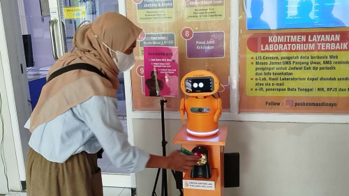 Robot AI Layani Pasien Puskesmas di Malang, Bermodal dari Smartphone Bekas