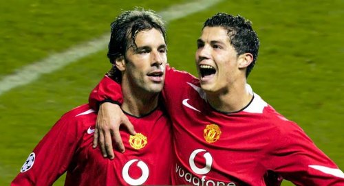 kisah-ruud-van-nistelrooy-sering-bikin-nangis-cristiano-ronaldo-di-manchester-united