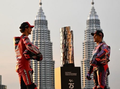 jadwal-motogp-hari-ini-francesco-bagnaia-atau-jorge-martin-yang-rajai-kualifikasi-dan-sprint-race-motogp-malaysia-2024