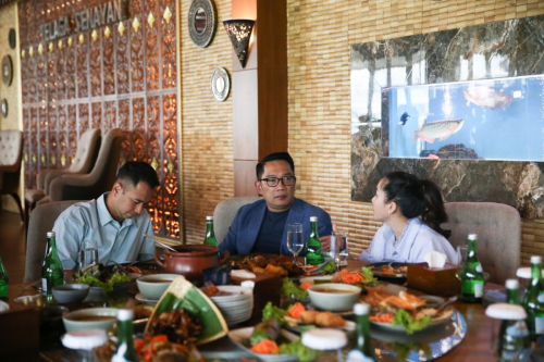 Makan Siang Bareng, Ridwan Kamil Beri Wejangan ke Raffi Ahmad soal Tugas Utusan Khusus Presiden