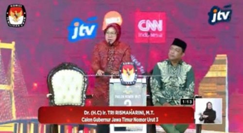 Debat Pilkada Jatim, Risma-Gus Hans Paparkan Program Resik