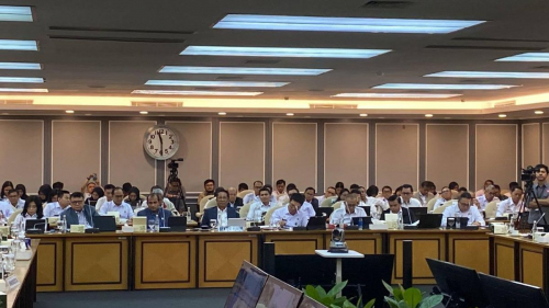 Prabowo Instruksikan Menteri Hukum Tinjau Ulang Seluruh UU, PP hingga Permen