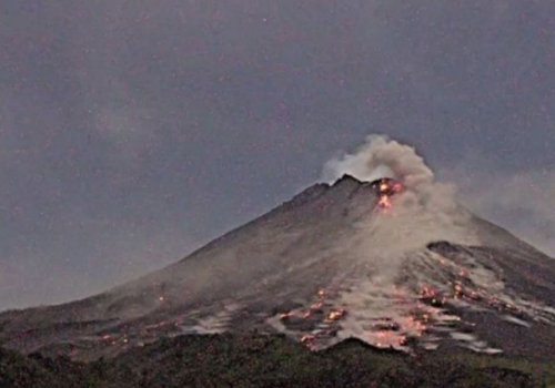 Peristiwa 5 November : Gunung Merapi Meletus