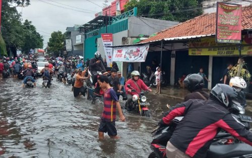 Hujan Guyur Jakarta, 2 Wilayah Jaksel Tergenang Banjir