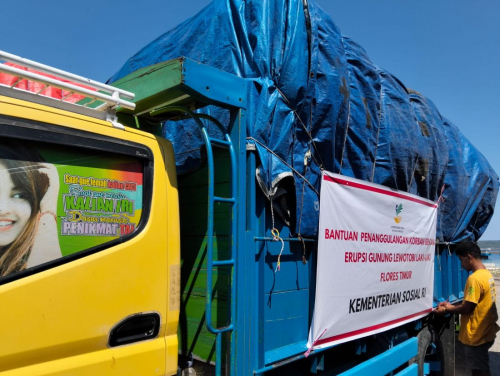 Kemensos Kirim Logistik Rp1,2 Miliar, Korban Erupsi Gunung Lewotobi Harus Dapat Bantuan Layak