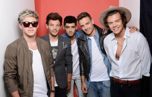 Lirik Lagu dan Chord Gitar Night Changes dari One Direction