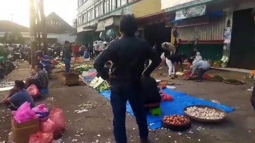 Pedagang Pasar Tumpah Bogor Bantah Pasang Spanduk TolakPembongkaran