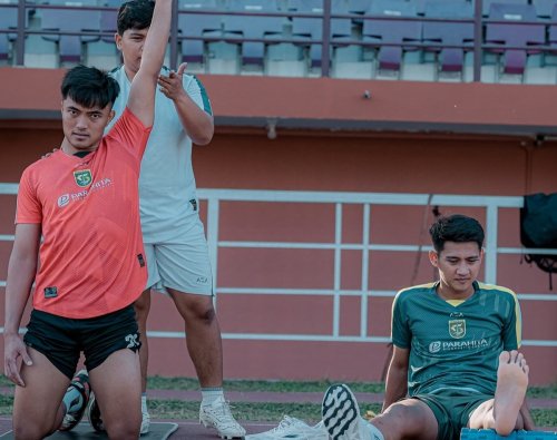 Dicoret dari Timnas Indonesia, Ernando Ari dan Malik Risaldi Tak Diberi Libur oleh Persebaya Surabaya