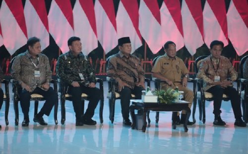 Prabowo Ingatkan Kepala Daerah Harus Hemat, Selamatkan Uang Negara