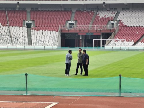 jelang-timnas-indonesia-vs-jepang-dan-arab-saudi-erick-thohir-cek-kondisi-lapangan-sugbk