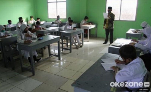 DPR Dorong Seluruh SD di Tanah Air Digratiskan