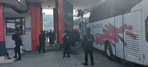 65 Napi Risiko Tinggi Dipindah ke Lapas Karanganyar Nusakambangan