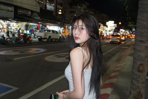Biodata dan Agama Lydia Onic, Selebgram Cantik yang Diduga Pemeran Video Mesum 12 Menit