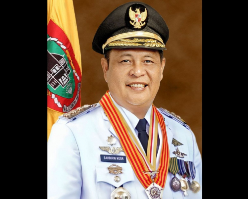 Sempat Dikabarkan Hilang, Tersangka KPK Paman Birin Nongol Pimpin Apel Pagi ASN Kalsel
