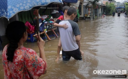 Dilanda Hujan dan Kali Angke Meluap, 2 RT di Rawa Buaya Jakbar Kebanjiran