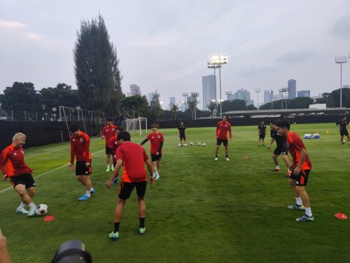 Sesi Latihan Timnas Jepang Penuh Keceriaan Jelang Hadapi Timnas Indonesia