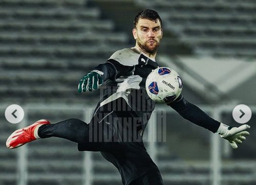 maarten-paes-ogah-sesumbar-absennya-ayase-ueda-bukan-sebuah-keuntungan-untuk-timnas-indonesia