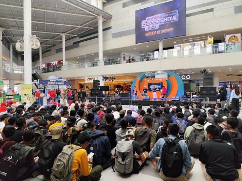 Antusiasme Tinggi, Ribuan Suporter Padati Nobar Super Show Timnas Indonesia vs Jepang di Cileungsi