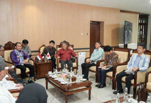 Pj Gubernur Sumut Fatoni Terima Kunjungan Dubes Jepang, Bahas Kerja Sama Pendidikan dan Perdagangan
